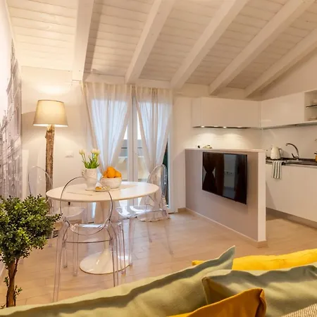 Dimora Del Voltone Apartment *